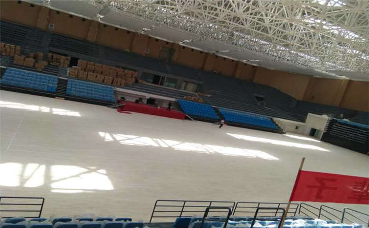 松木籃球運動(dòng)地板價(jià)格