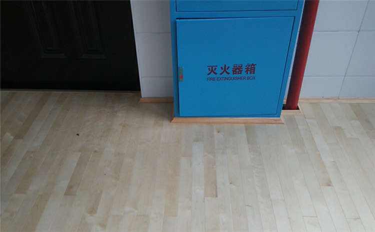 20厚舞臺木地板廠(chǎng)家哪家好？
