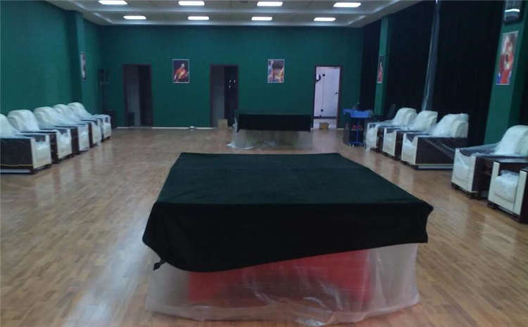 籃球場(chǎng)館體育運動(dòng)木地板多少錢(qián)一平米？