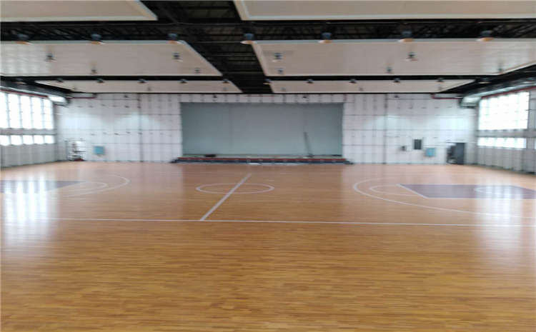 體育館運動(dòng)木地板驗收需注重的三個(gè)方面!