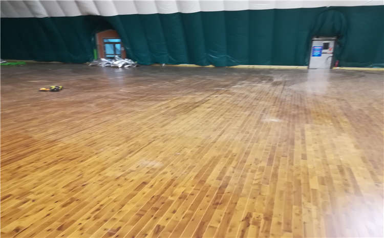 柞木舞蹈房木地板怎么維修？