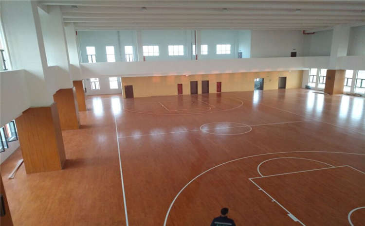 五角楓運動(dòng)籃球地板廠(chǎng)家報價(jià)表
