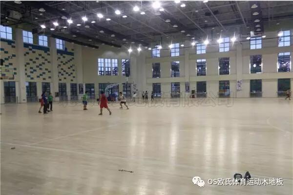 貴州省荔波體育館運動(dòng)木地板工程案例