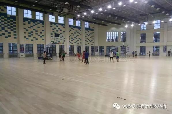 貴州省荔波體育館運動(dòng)木地板工程案例