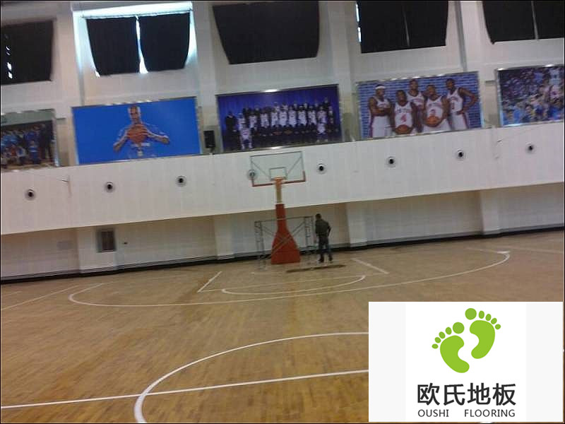 籃球木地板安裝完畢之后，如何進(jìn)行劃線(xiàn)