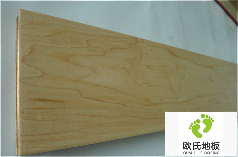 運動(dòng)實(shí)木地板價(jià)格評判地板好壞的因素