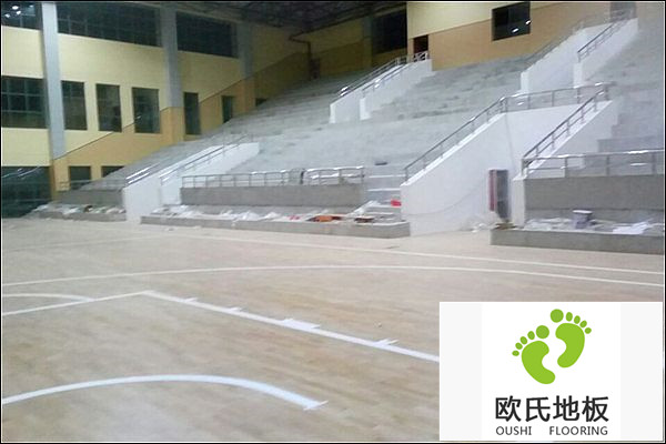浙江麗水市青田縣船寮高級中學(xué)二期擴建體藝館運動(dòng)木地板案例
