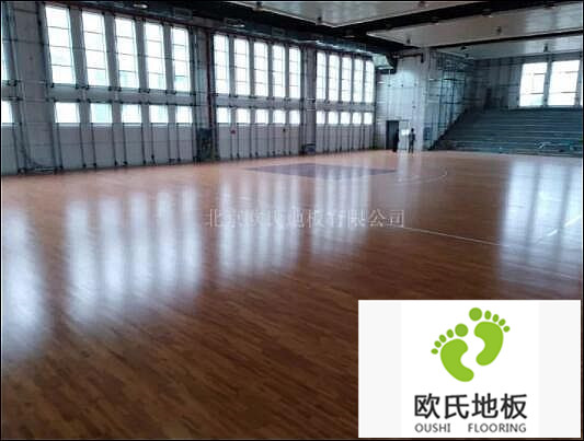 長(cháng)沙市明德啟南中學(xué)體育館木地板成功案例