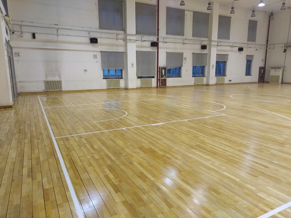 北京體育大學(xué)(優(yōu)肯籃球)運動(dòng)地板打磨翻新案例